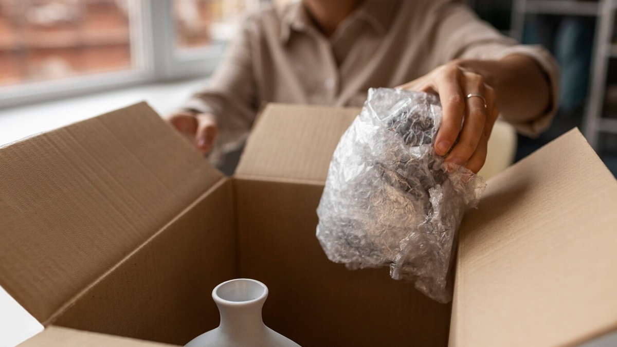 Fragile Items Packing